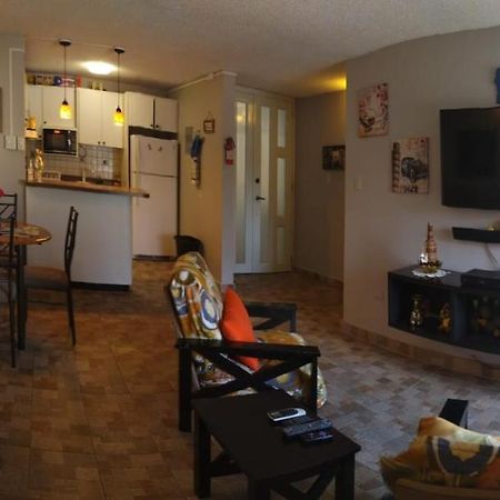 Saint Tropez Apartment San Juan Ngoại thất bức ảnh