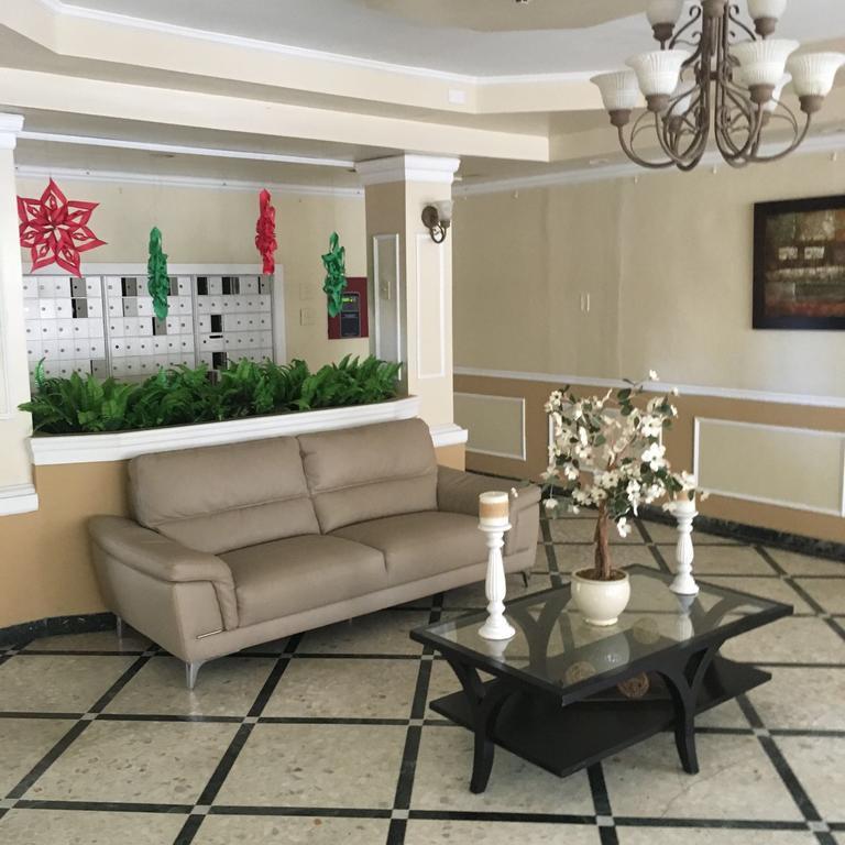 Saint Tropez Apartment San Juan Ngoại thất bức ảnh