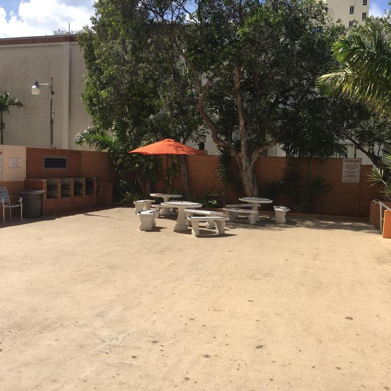 Saint Tropez Apartment San Juan Ngoại thất bức ảnh
